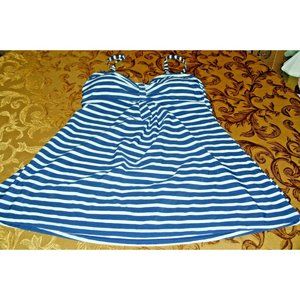 Ladies Swimsuit Top Unbranded Blue & White Striped Tankini Style  Size Large